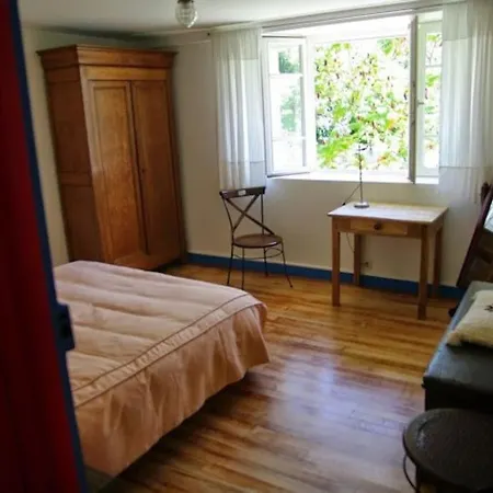 Maison Ansabere 度假居 *